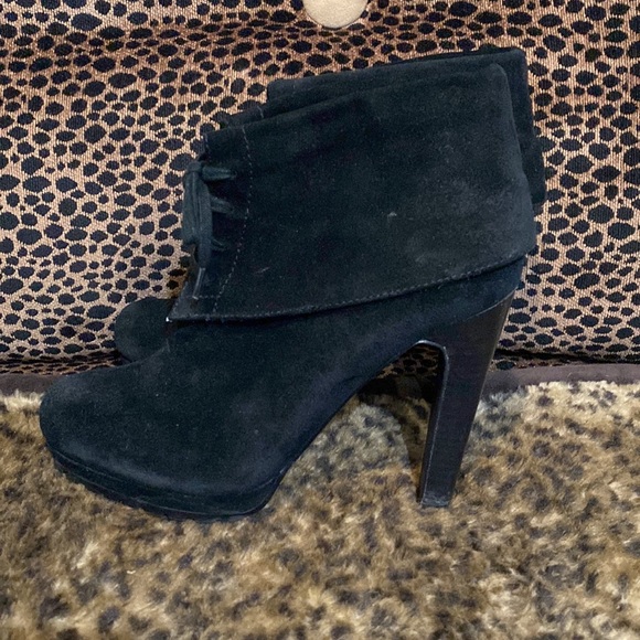 ROSEGOLD Black Suede Booties - Picture 3 of 7